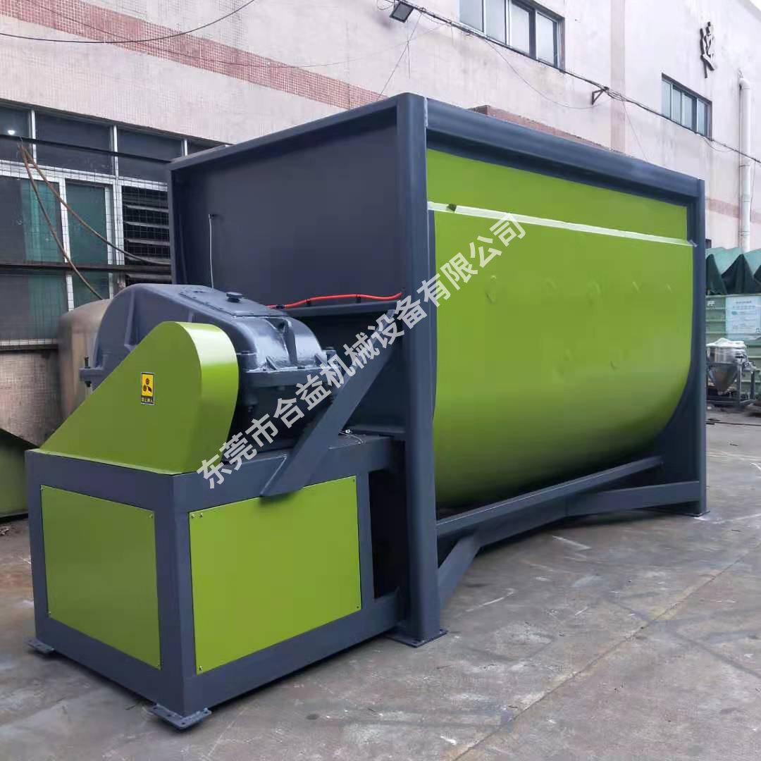 稱重拌料機與攪拌機的區(qū)別有哪些？